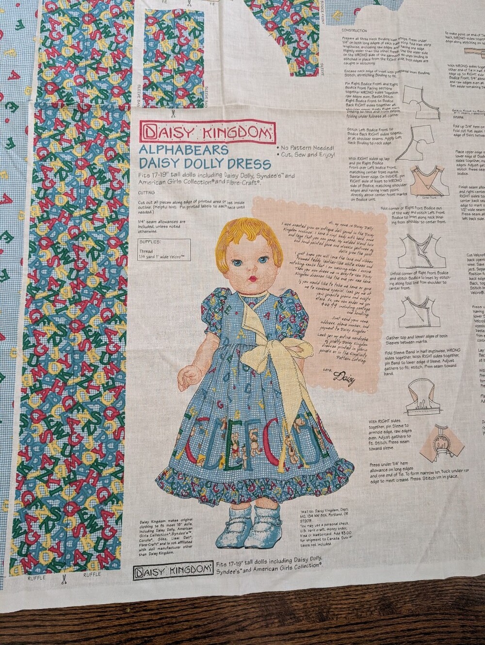 Vintage Daisy Kingdom Alphabears Daisy Dolly Dress Fabric Panel Uncut Fits 17-19 - Picture 3 of 4